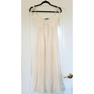 Maxi cotton cream lace detail sweetheart neckline summer dress